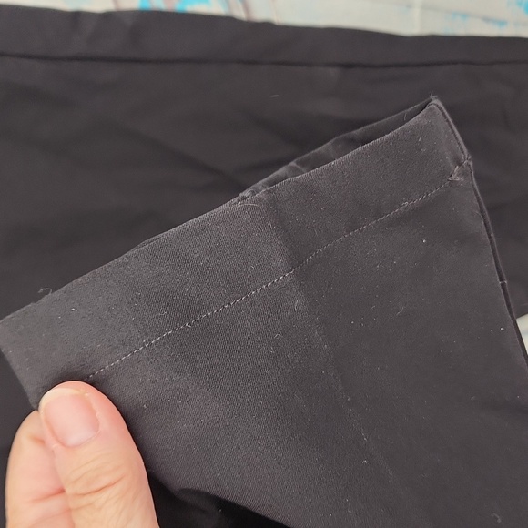 Theory Zaine Slim Fit Pants in Black - Picture 4 of 7